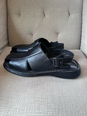 Skechers Men's Black Leather Slingback Fisherman Sandals